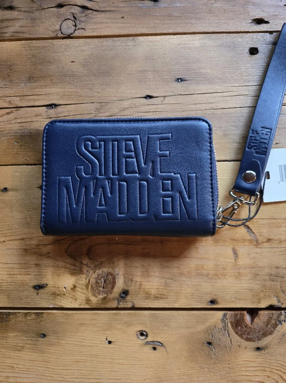 NWT Steve Madden BJess Black Debossed Placement Logo Zip Wristlet Wallet